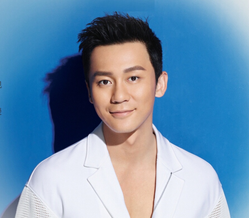 李晨